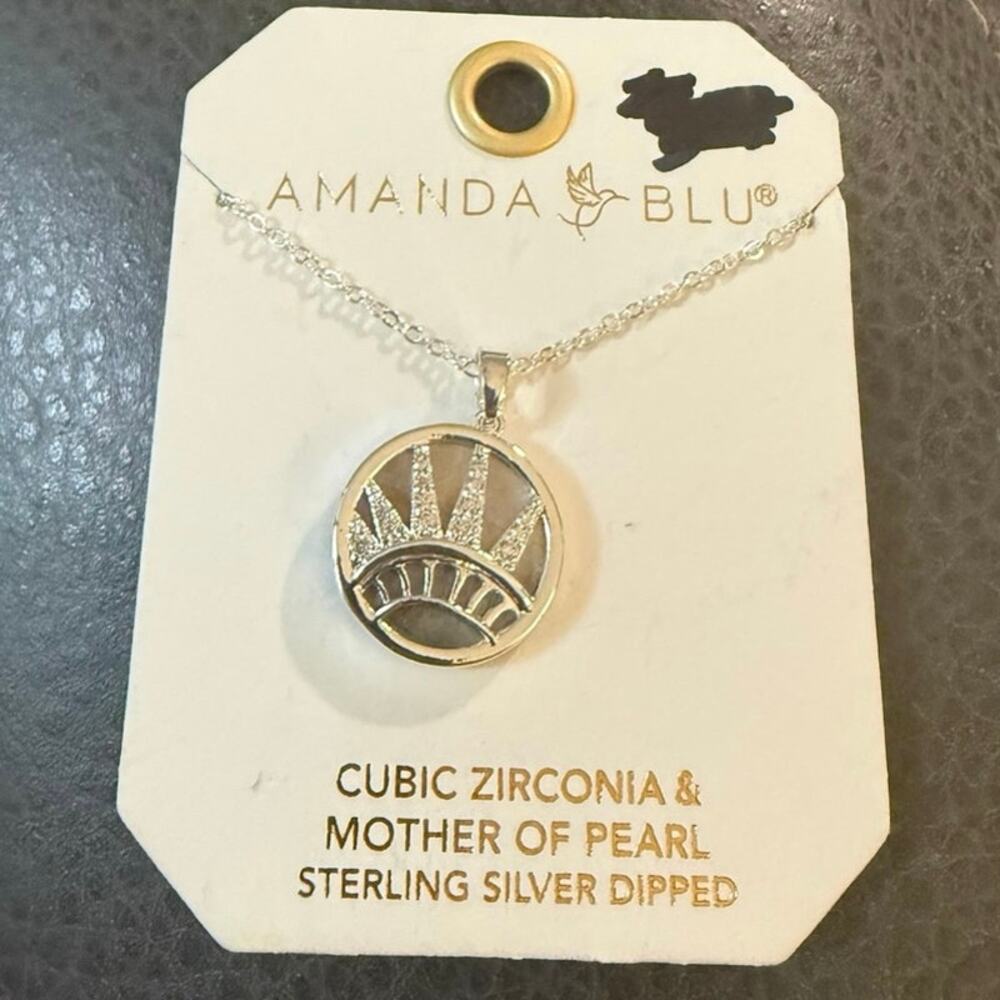AMANDA BLU SILVER MOTHER OF PEARL/CZ LIBERTY CROWN NECKLACE | 4TH OF JULY